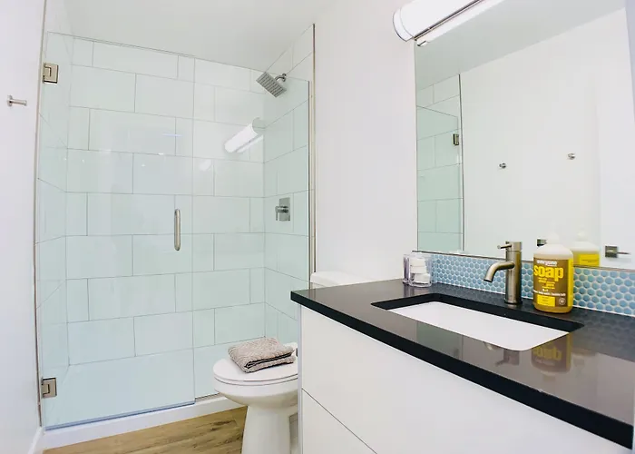 Primo Old Town Location W/ Heated Pool Apartment Scottsdale