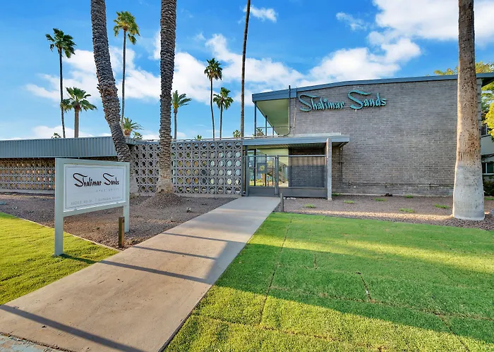 Primo Old Town Location W/ Heated Pool