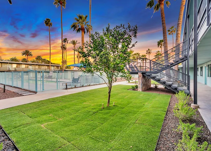 Primo Old Town Location W/ Heated Pool Apartament *